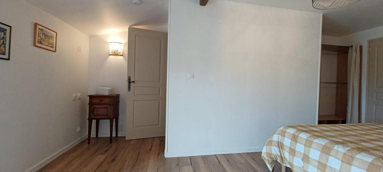 Gite Le Petit Nice Pradelles Extérieur photo