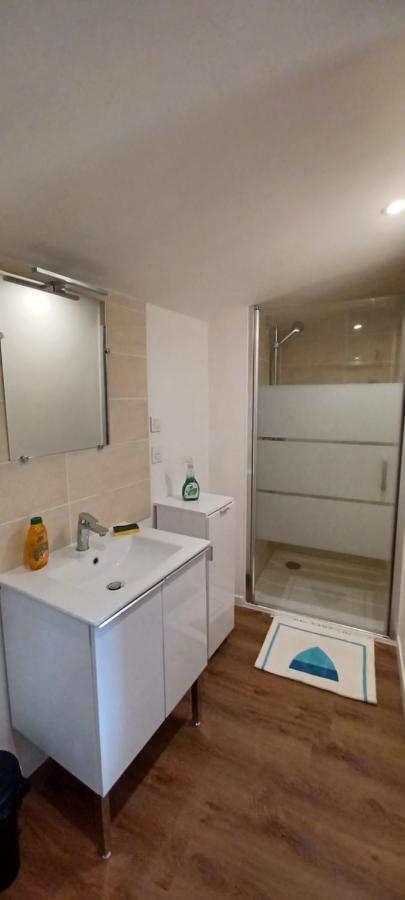 Gite Le Petit Nice Pradelles Extérieur photo